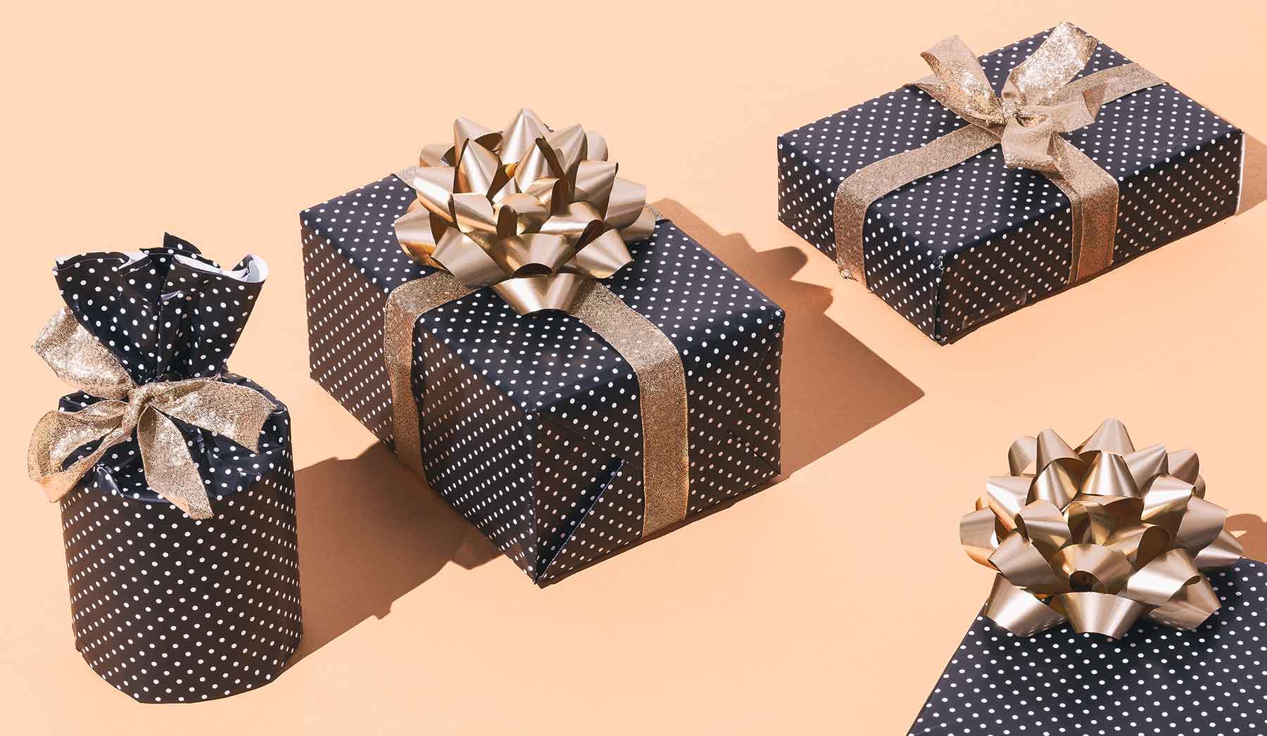 gift box set polka dots qnv6tf5.jpg